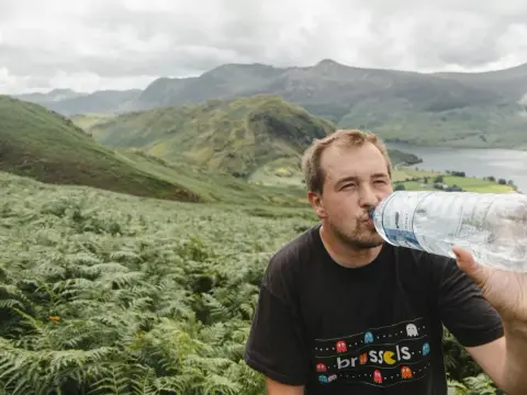 Elektrolity - Kiedy pić? Woda czy izotonik w górach?