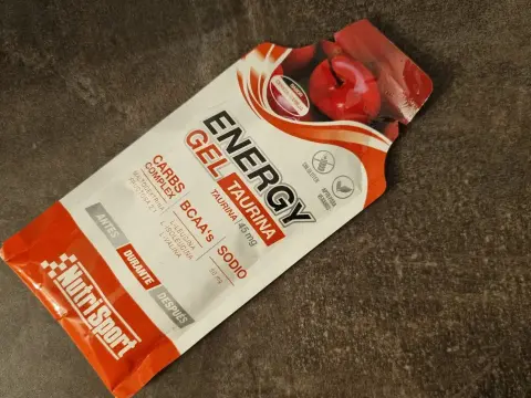 Żelki energetyczne dla biegaczy - Kiedy i jak ich używać?