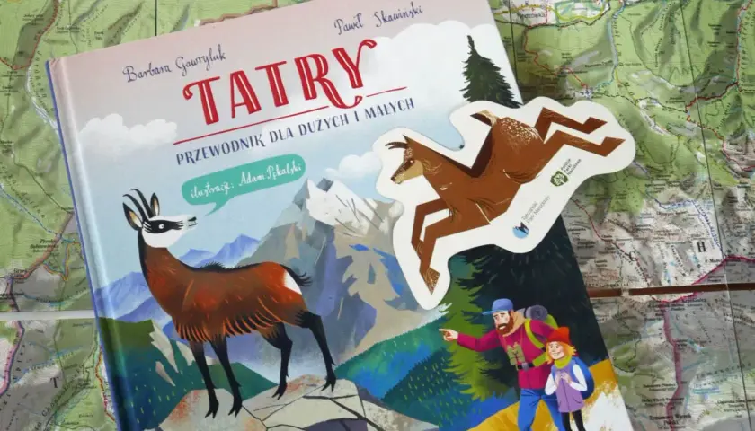Przewodnik "Tatry" z ilustracjami kozic i turystów to świetny start, by dowiedzieć się, jak zostać taternikiem.